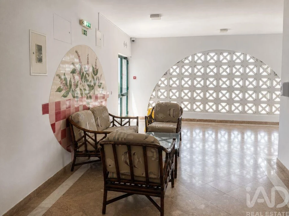 Apartamento T1 para Venda em Albufeira e Olhos de Água Foto 4
