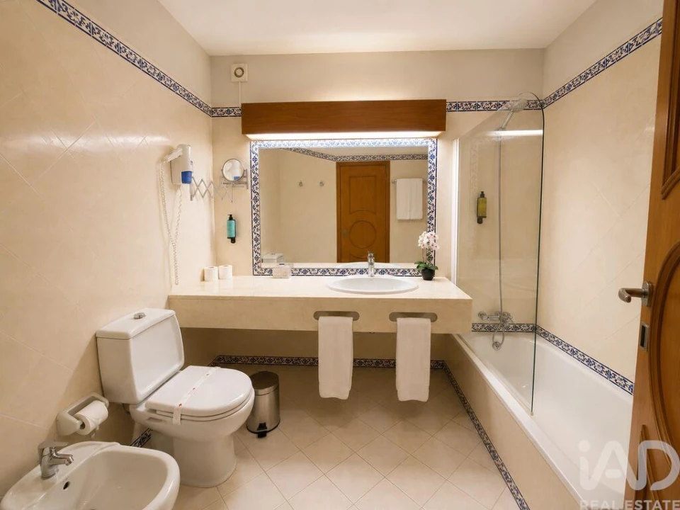 Apartamento T1 para Venda em Albufeira e Olhos de Água Foto 24