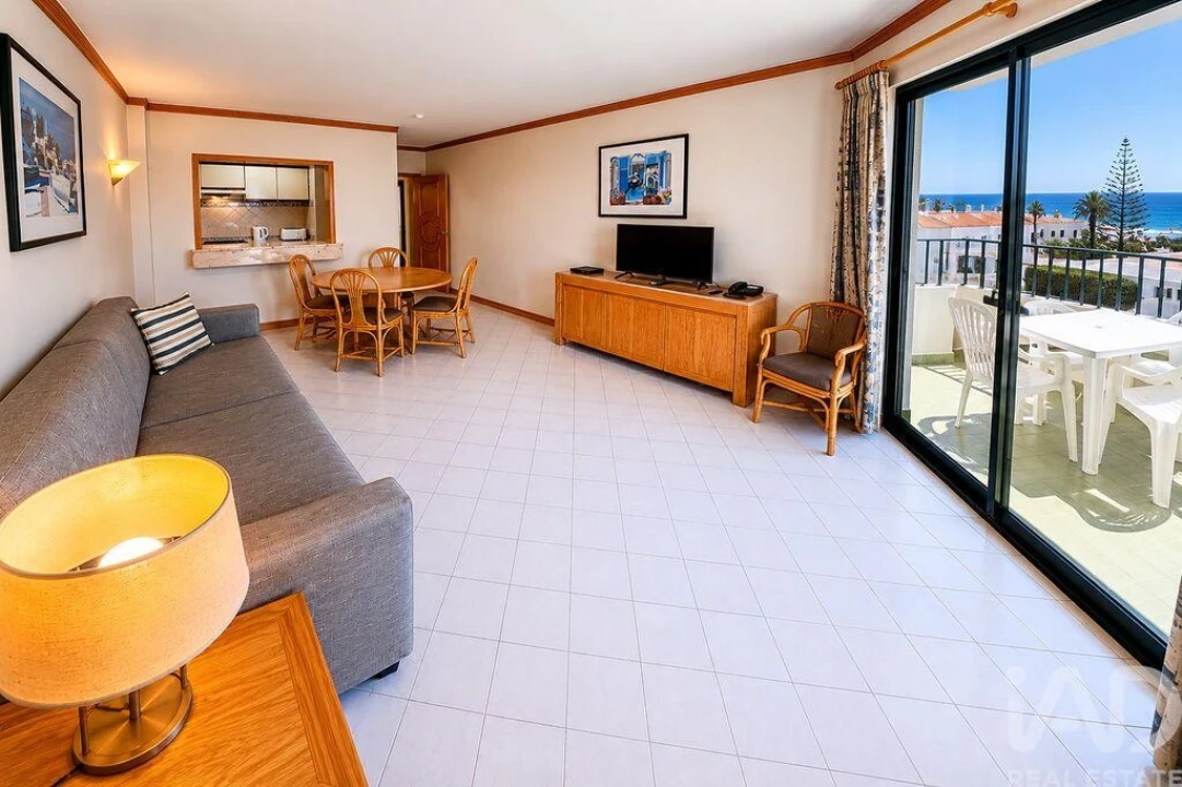 Apartamento T1 para Venda em Albufeira e Olhos de Água Foto 11