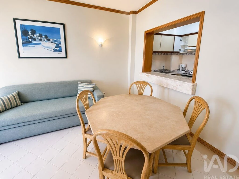 Apartamento T1 para Venda em Albufeira e Olhos de Água Foto 18