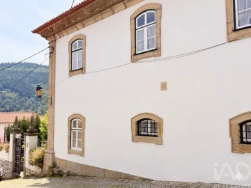 Moradia T10 para Venda em Manteigas (Santa Maria)