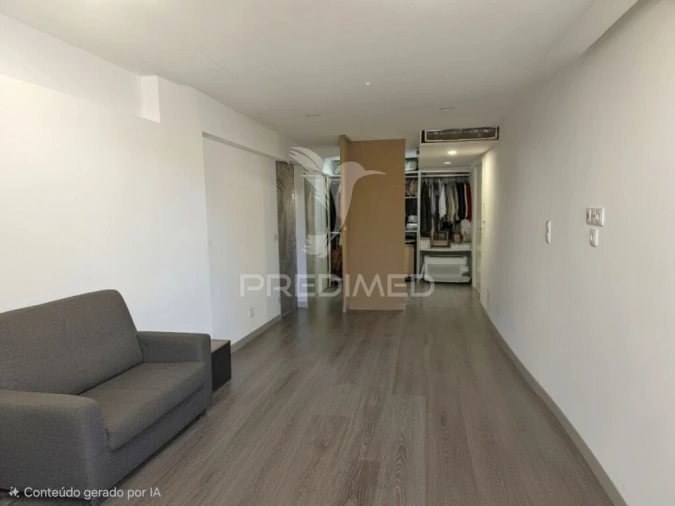 Apartamento T2 para Venda em Paranhos Foto 5