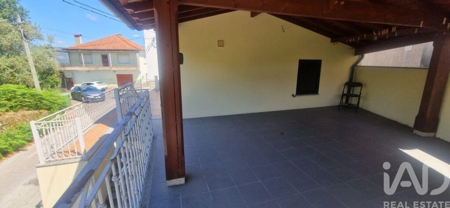 Moradia T3 para Venda em Oliveira de Frades, Souto de Lafões e Sejães Foto 19