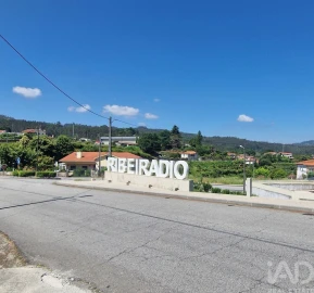 Moradia T3 para Venda em Oliveira de Frades, Souto de Lafões e Sejães