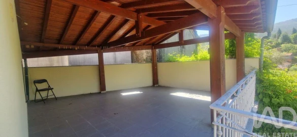 Moradia T3 para Venda em Oliveira de Frades, Souto de Lafões e Sejães