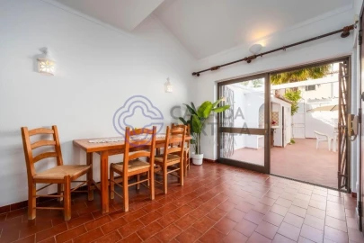 Moradia T3 para Venda em Quarteira