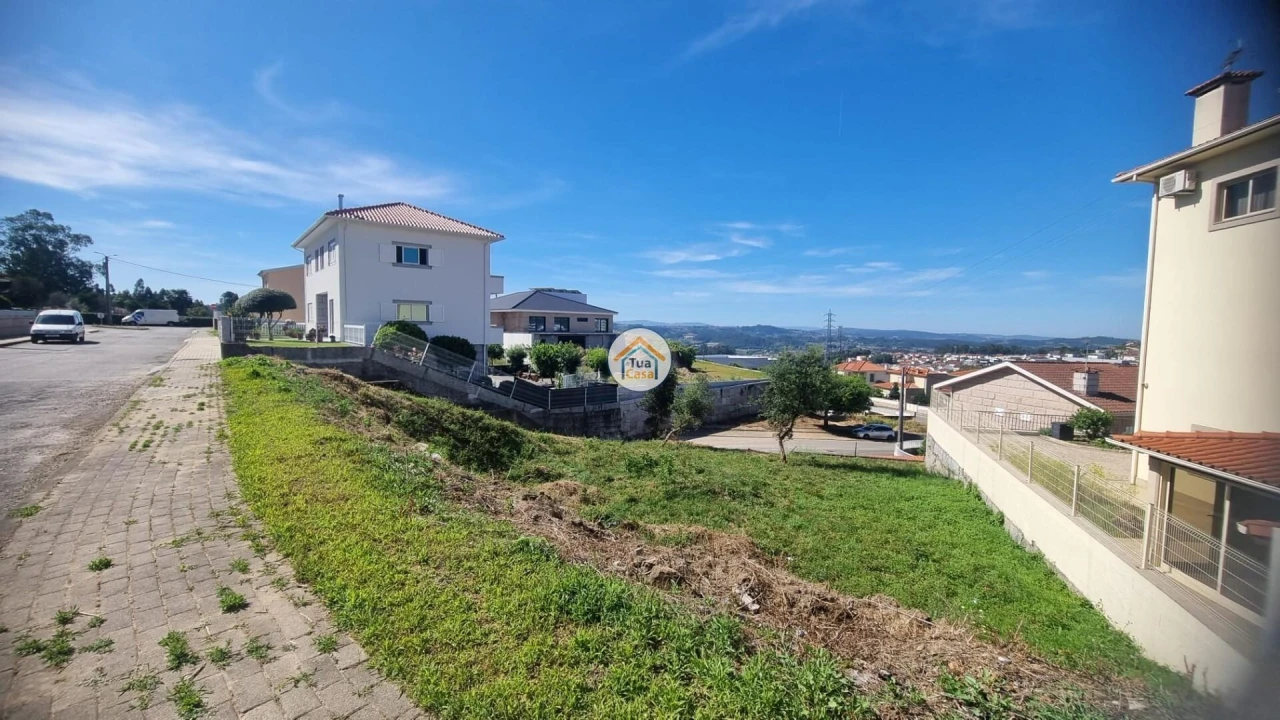Terreno para Venda em Friande Foto 1