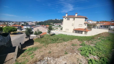 Terreno para Venda em Friande