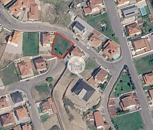 Terreno para Venda em Friande