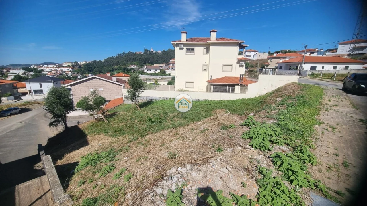Terreno para Venda em Friande Foto 7