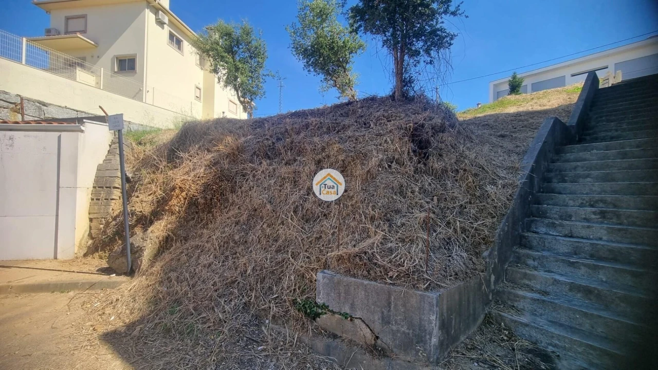 Terreno para Venda em Friande Foto 3