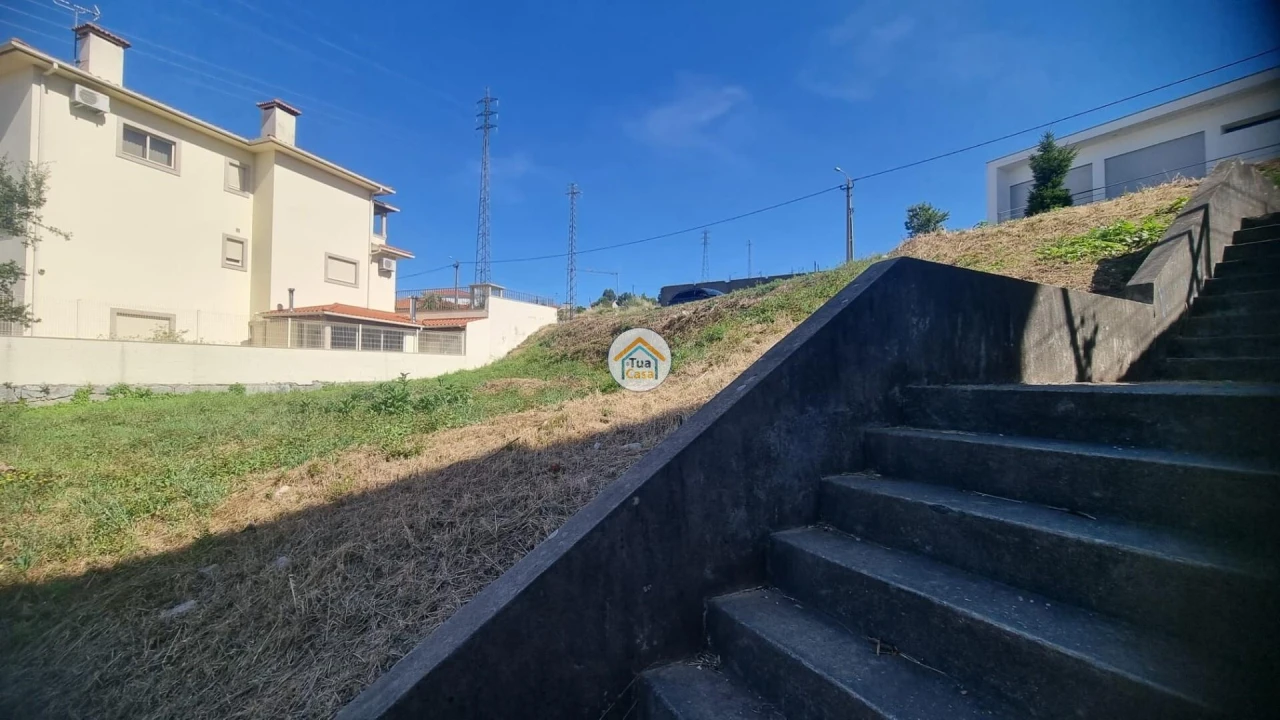 Terreno para Venda em Friande Foto 2
