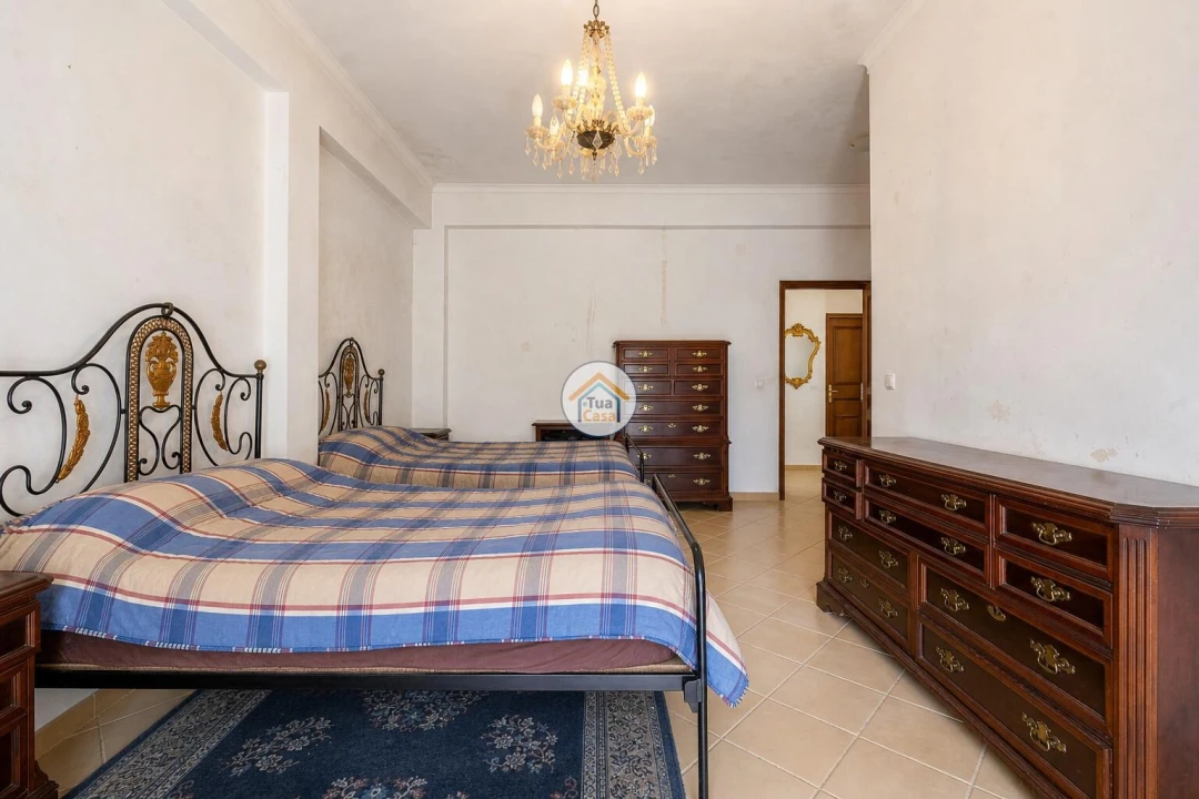 Quinta T6 para Venda em Igreja Nova e Cheleiros Foto 30