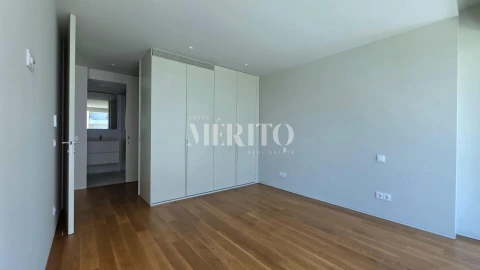 Apartamento T2 para Arrendamento em Barcelinhos