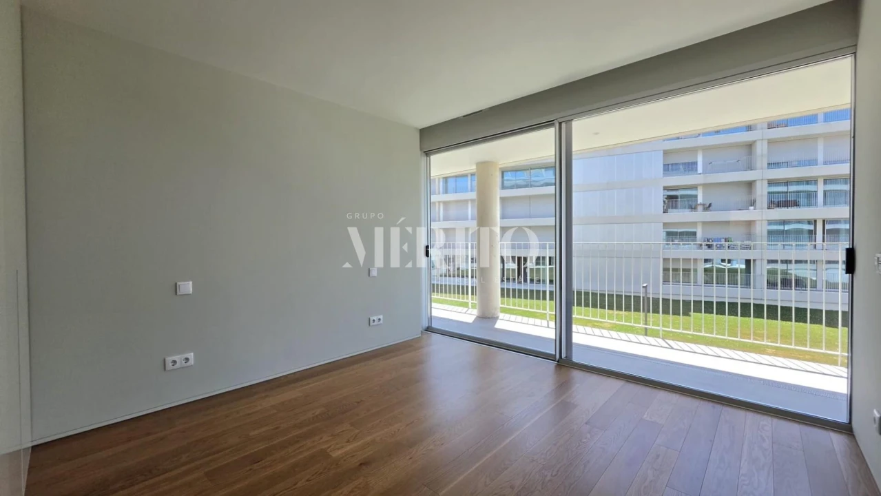 Apartamento T2 para Arrendamento em Barcelinhos Foto 10