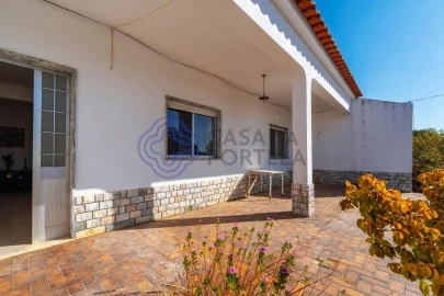 Moradia T4 para Venda em Conceição e Estoi