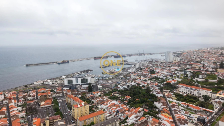 Moradia T3 para Venda em Ponta Delgada (São Pedro) Foto 23