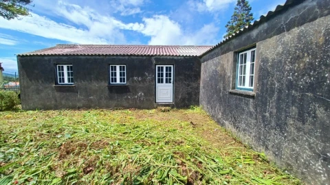 Moradia T2 para Venda em Norte Grande (Neves)