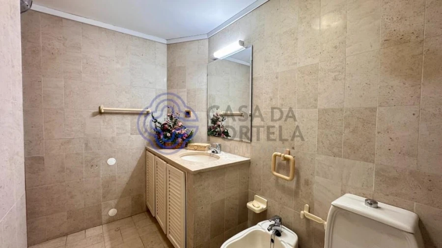 Apartamento T3 para Venda em Mafamude e Vilar do Paraíso Foto 14
