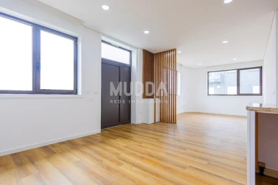 Apartamento T2 para Venda em Esmoriz