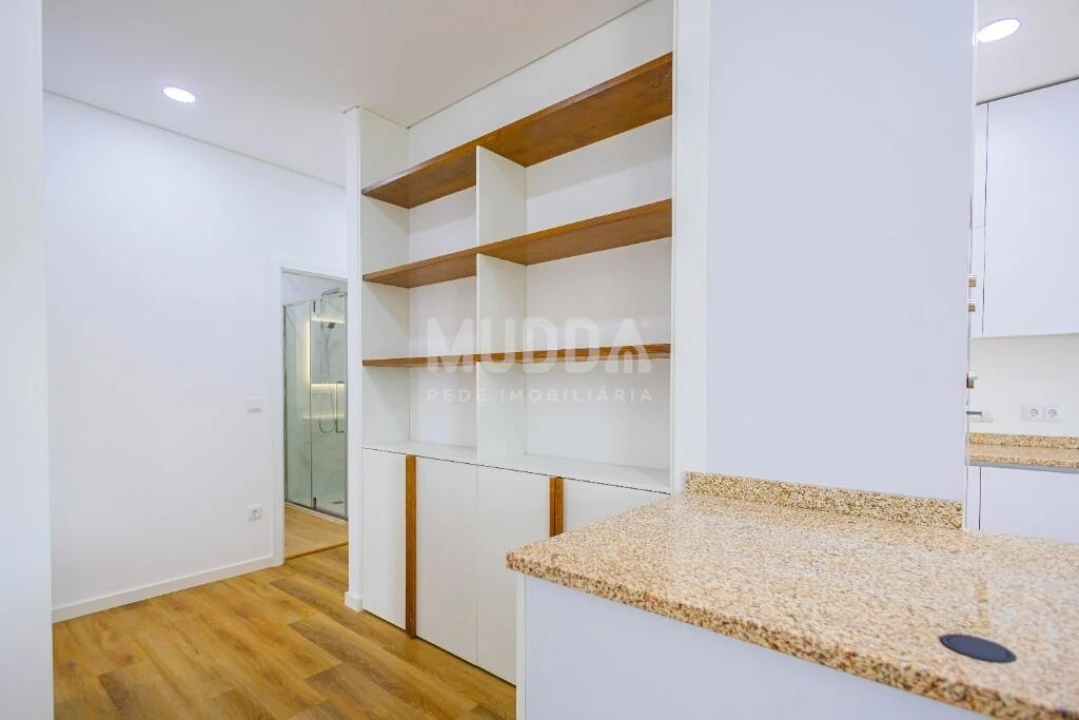 Apartamento T2 para Venda em Esmoriz Foto 12