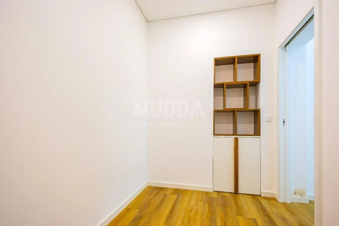 Apartamento T2 para Venda em Esmoriz Foto 20