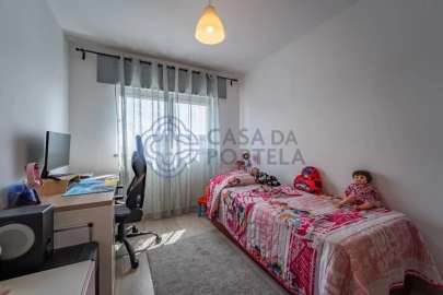 Apartamento T3 para Venda em Vilar de Andorinho