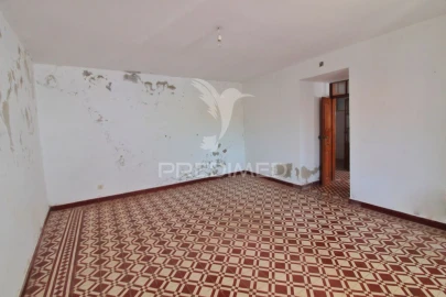 Moradia T3 para Venda em Reliquias