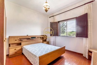 Moradia T4 para Venda em Algoz e Tunes
