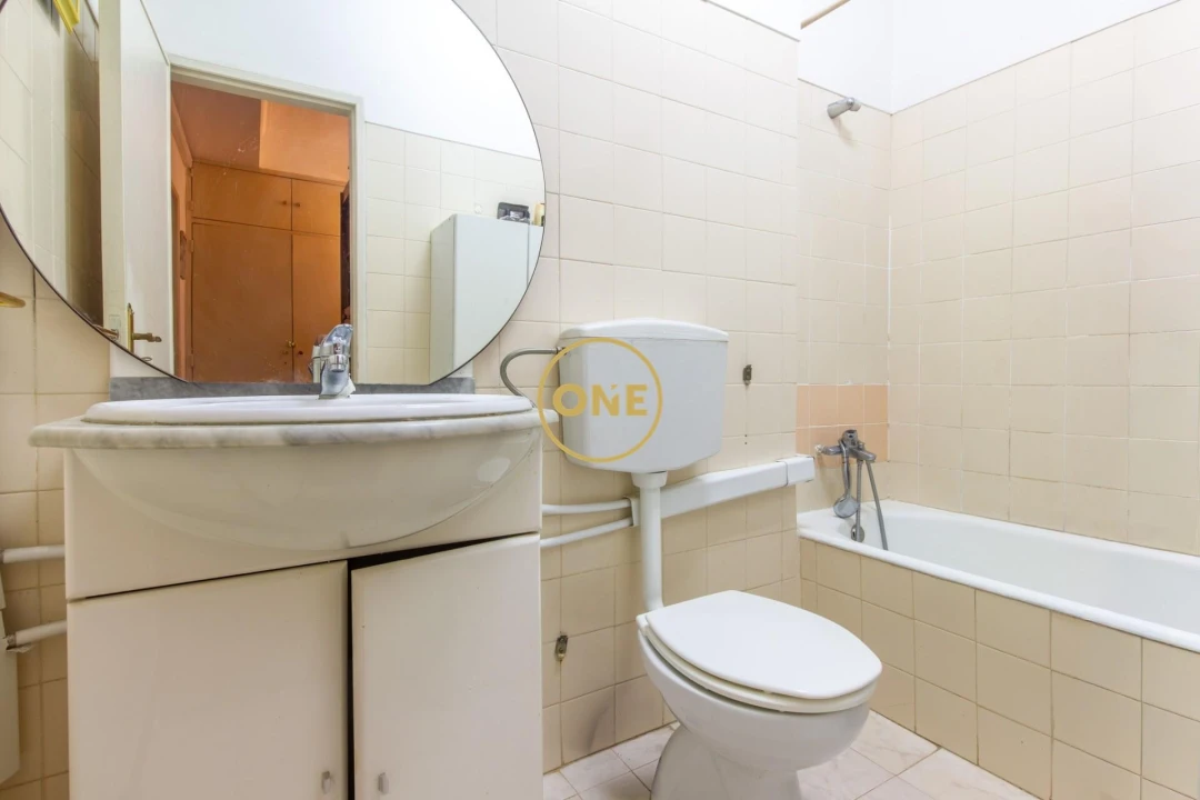 Apartamento T2 para Venda em Almada, Cova da Piedade, Pragal e Cacilhas Foto 5