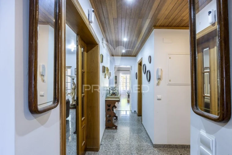 Moradia T2 para Venda em Luz Foto 13