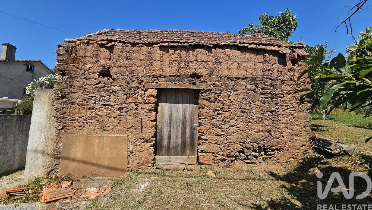 Moradia T3 para Venda em Maçãs de D. Maria Foto 40