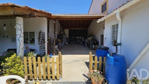 Moradia T3 para Venda em Maçãs de D. Maria