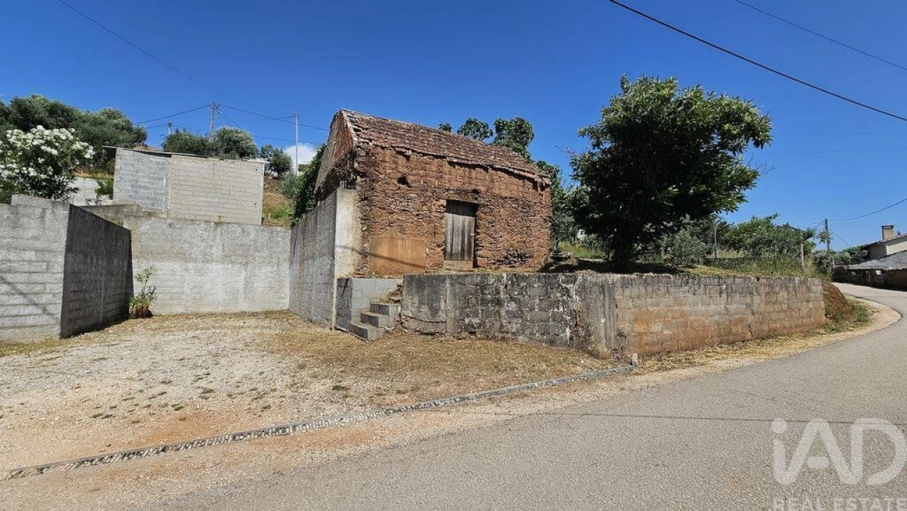 Moradia T3 para Venda em Maçãs de D. Maria Foto 39