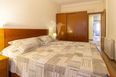 Apartamento T3 para Venda em Almada, Cova da Piedade, Pragal e Cacilhas