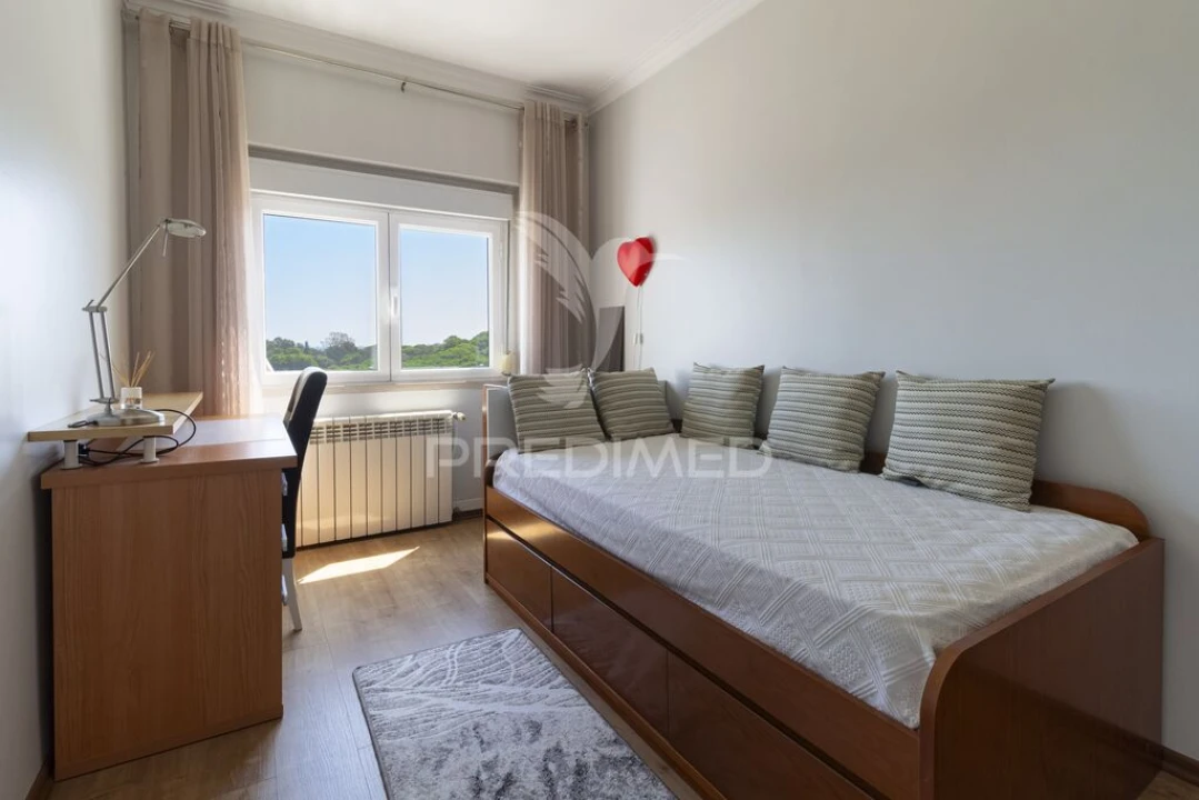 Apartamento T3 para Venda em Almada, Cova da Piedade, Pragal e Cacilhas Foto 10