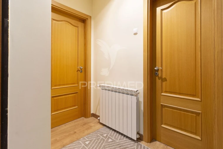 Apartamento T3 para Venda em Almada, Cova da Piedade, Pragal e Cacilhas Foto 12