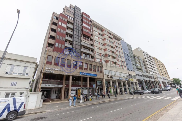 Apartamento T3 para Venda em Matosinhos e Leça da Palmeira Foto 29