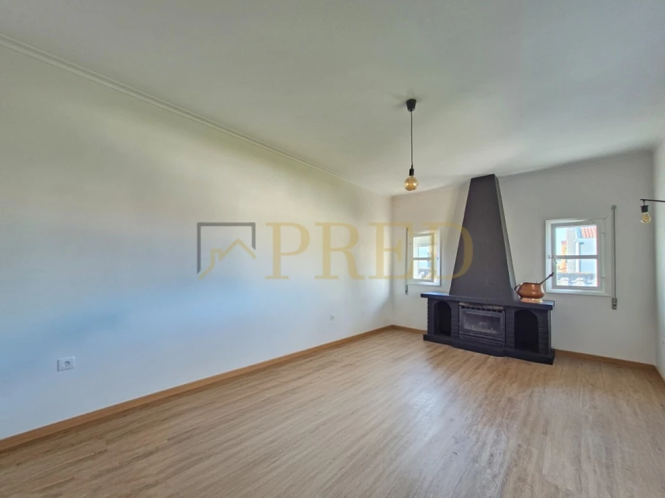 Apartamento T3 para Arrendamento em Canidelo Foto 1