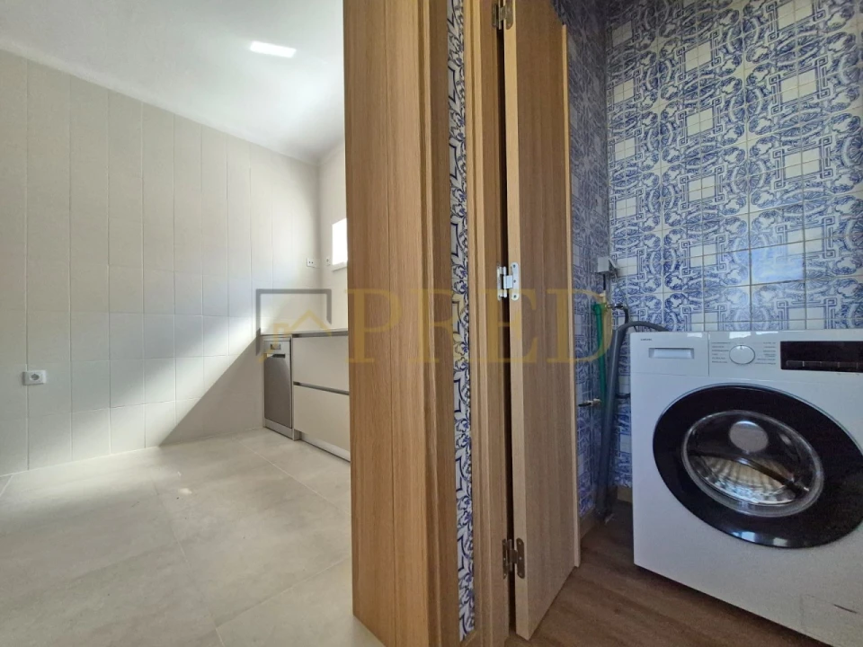 Apartamento T3 para Arrendamento em Canidelo Foto 7