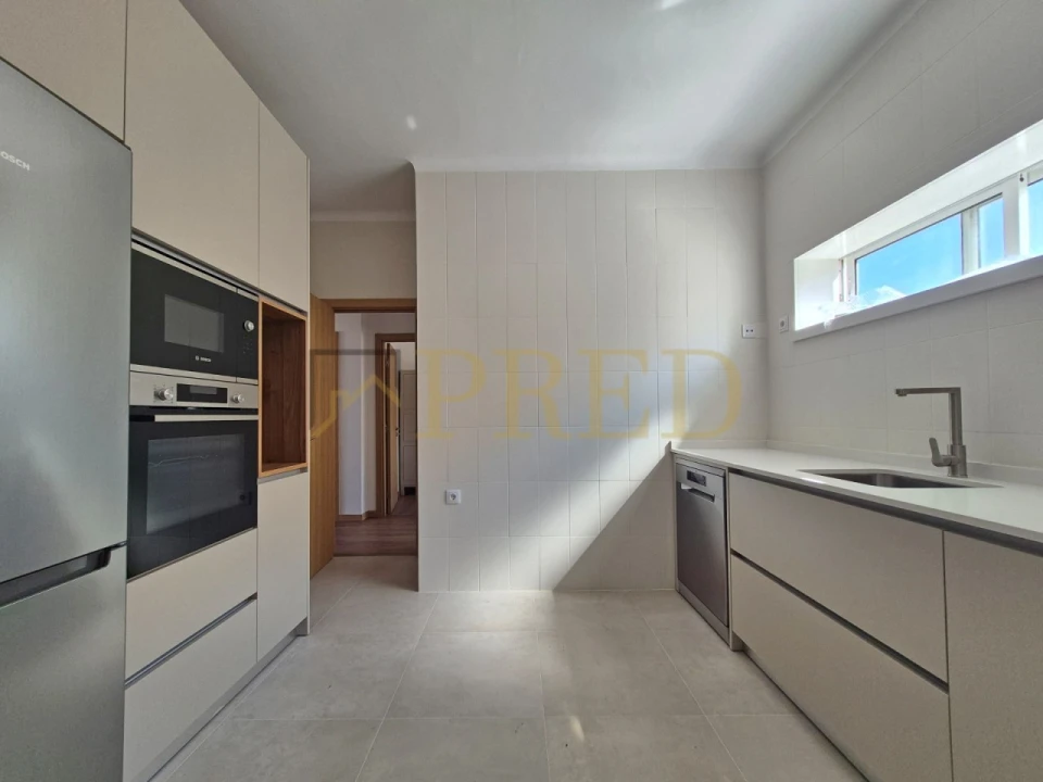Apartamento T3 para Arrendamento em Canidelo Foto 8