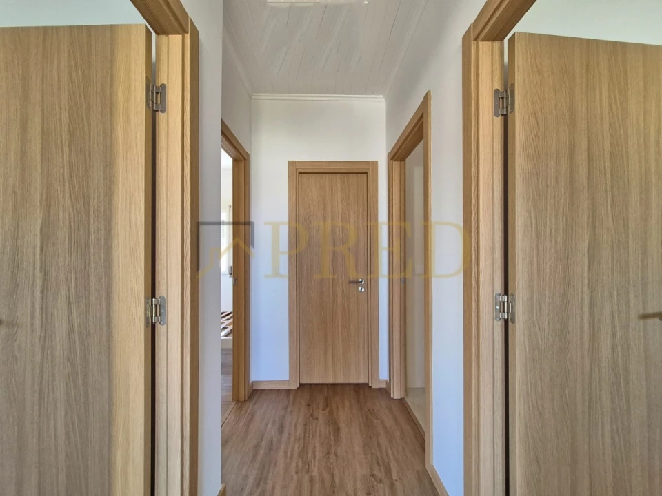 Apartamento T3 para Arrendamento em Canidelo Foto 12