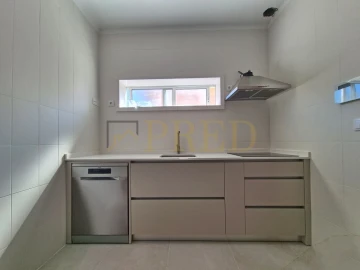 Apartamento T3 para Arrendamento em Canidelo
