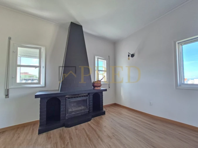 Apartamento T3 para Arrendamento em Canidelo Foto 2