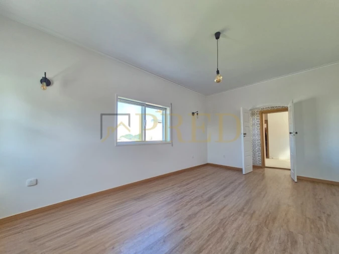 Apartamento T3 para Arrendamento em Canidelo Foto 3