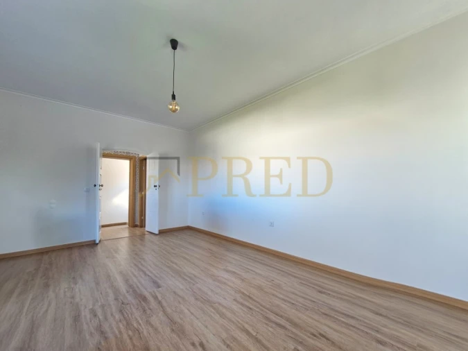 Apartamento T3 para Arrendamento em Canidelo Foto 4