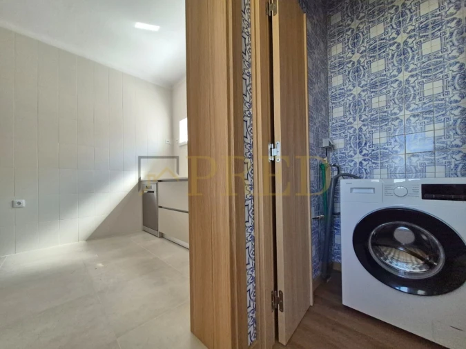 Apartamento T3 para Arrendamento em Canidelo Foto 7