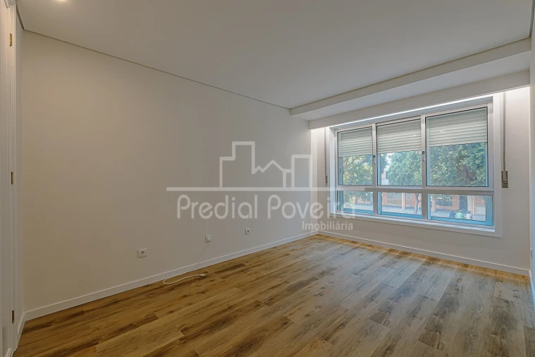 Apartamento T4 para Venda em Póvoa de Varzim, Beiriz e Argivai Foto 8