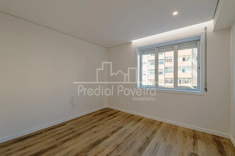 Apartamento T4 para Venda em Póvoa de Varzim, Beiriz e Argivai Foto 14