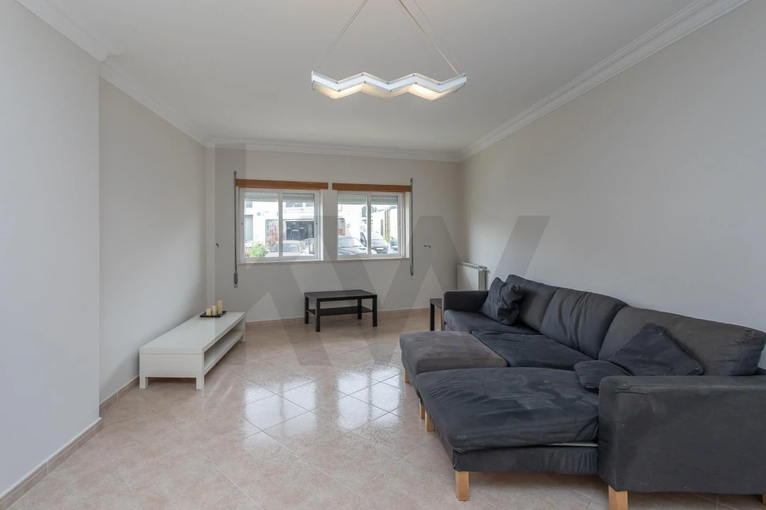 Apartamento T2 para Venda em Caparica e Trafaria Foto 9